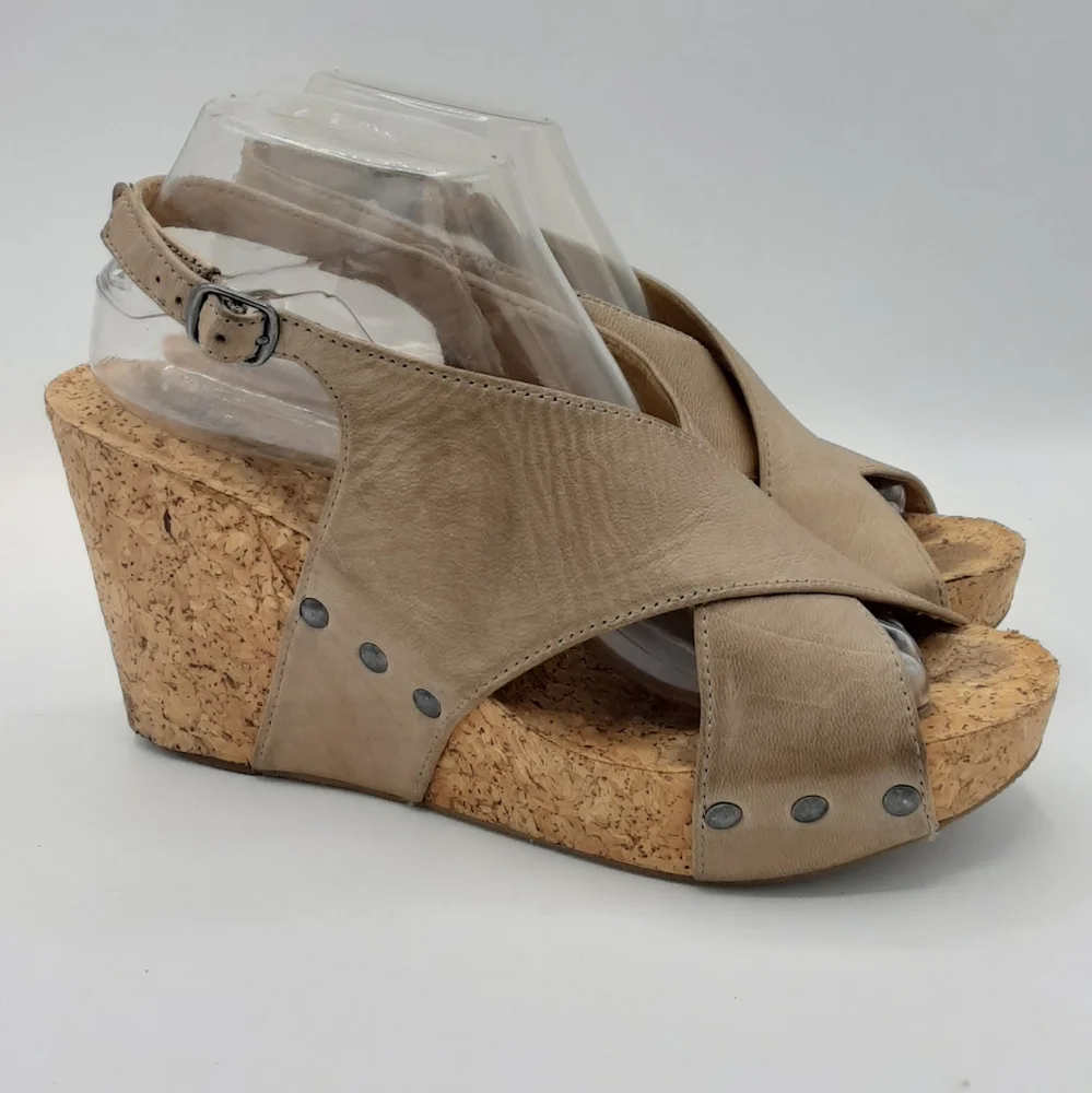 Lucky Brand Minari Leather Cork Wedge Sandal.